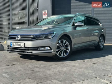 Авто Volkswagen Passat 2016 № 8166533
