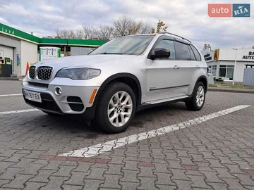 Авто BMW X5 2010 № 8166535