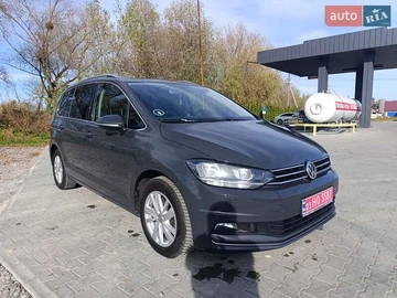 Авто Volkswagen Touran 2019 № 8166645