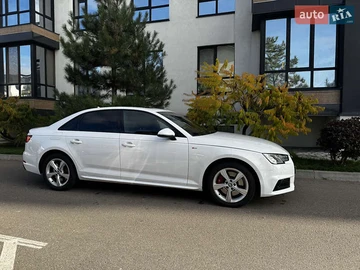 Авто Audi A4 2018 № 8166647