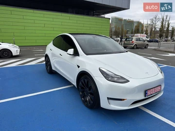 Авто Tesla Model Y 2022 № 8166791