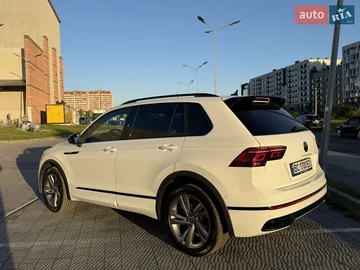 Авто Volkswagen Tiguan 2023 № 8166803