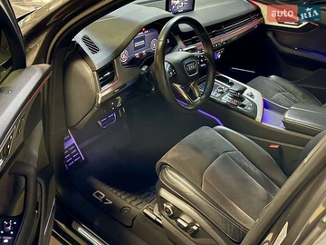 Авто Audi Q7 2016 № 8166813