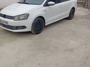 Авто Volkswagen Polo 2013 № 8166858