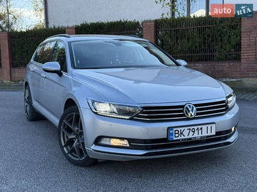 Авто Volkswagen Passat 2018 № 8167398