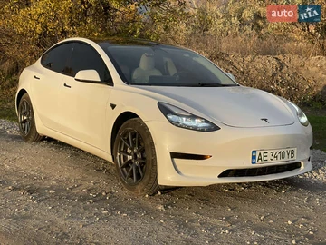 Авто Tesla Model 3 2022 № 8167423