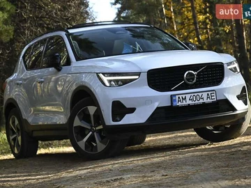 Авто Volvo Xc40 2024 № 8167570
