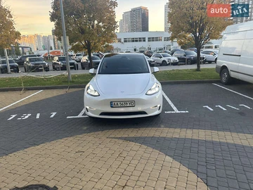 Авто Tesla Model Y 2022 № 8167580