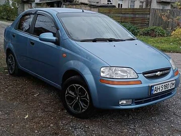 Авто Chevrolet Aveo 2005 № 8167704