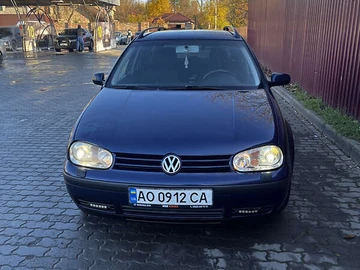 Авто Volkswagen Golf 2002 № 8167762