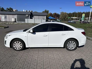 Авто Chevrolet Cruze 2012 № 8167961