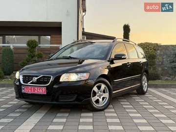 Авто Volvo V50 2009 № 8167983