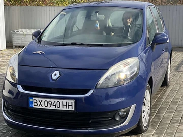 Авто Renault Grand Scenic 2012 № 8168002