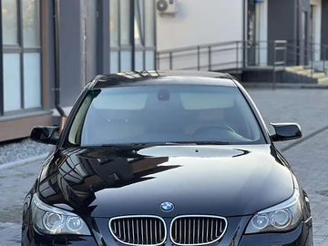 Авто BMW 5 Series 2004 № 8168115