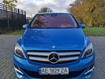 Авто Mercedes B-Class 2015 № 8168188