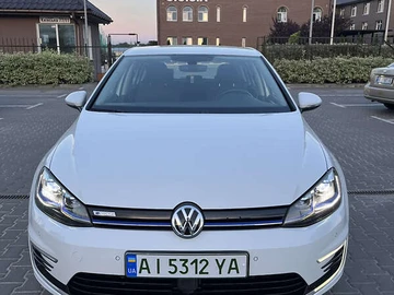 Авто Volkswagen E-Golf 2019 № 8168210