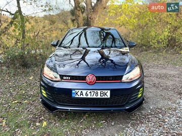 Авто Volkswagen Golf Gti 2017 № 8168235