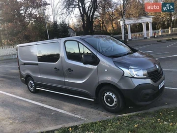 Авто Renault Trafic 2015 № 8168274
