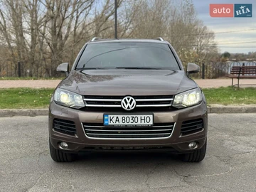 Авто Volkswagen Touareg 2013 № 8168321
