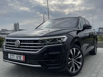Авто Volkswagen Touareg 2019 № 8168606