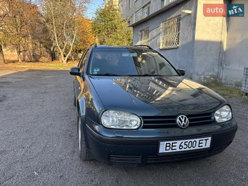 Авто Volkswagen Golf 2002 № 8168753