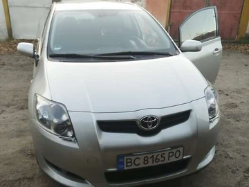 Авто Toyota Auris 2007 № 8168881