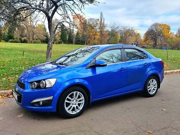 Авто Chevrolet Aveo 2014 № 8169013