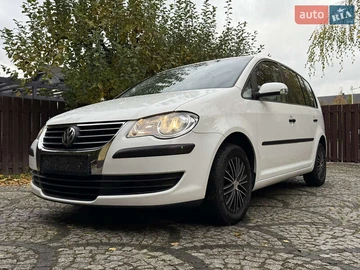 Авто Volkswagen Touran 2008 № 8169025