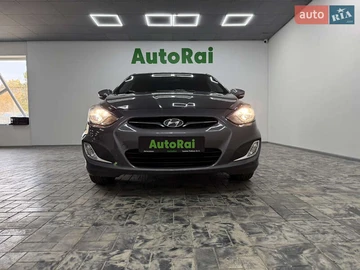 Авто Hyundai Accent 2013 № 8169135