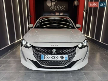 Авто Peugeot E-208 2020 № 8169416