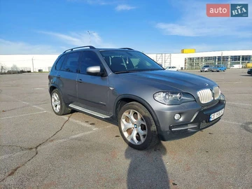 Авто BMW X5 2010 № 8169773