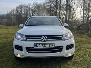Авто Volkswagen Touareg 2012 № 8169987