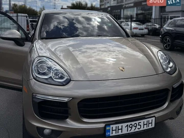 Авто Porsche Cayenne 2015 № 8170008