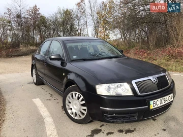 Авто Skoda Superb 2002 № 8170108