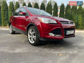 Авто Ford Escape 2013 № 8170293