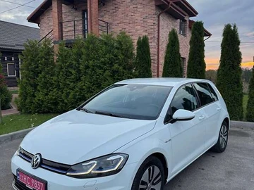 Авто Volkswagen E-Golf 2017 № 8170960