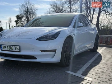 Авто Tesla Model 3 2023 № 8171035