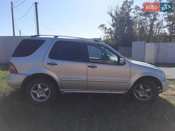Авто Mercedes M-Class 2005 № 8171637