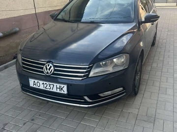Авто Volkswagen Passat 2011 № 8171663