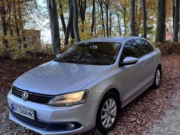 Авто Volkswagen Jetta 2013 № 8171683