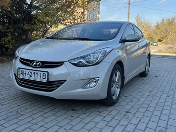 Авто Hyundai Elantra 2012 № 8171706