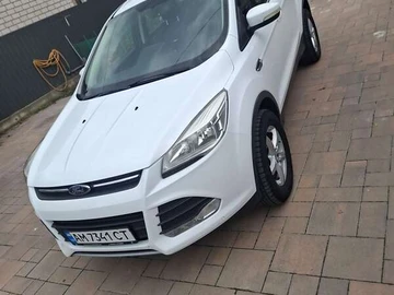 Авто Ford Kuga 2014 № 8171862