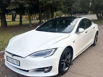 Авто Tesla Model S 2017 № 8171893