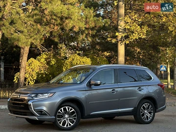 Авто Mitsubishi Outlander 2017 № 8171894