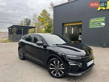 Авто Renault Megane E-Tech Electric 2023 № 8172015