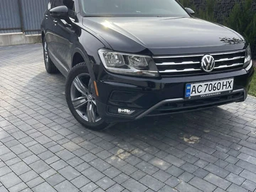 Авто Volkswagen Tiguan 2020 № 8172049