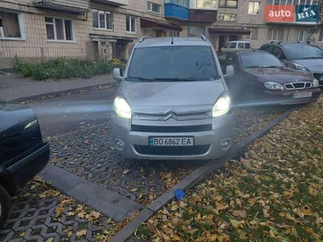 Авто Citroen Berlingo 2011 № 8172450