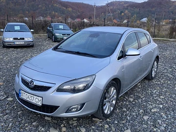 Авто Opel Astra 2011 № 8172460