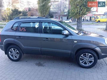 Авто Hyundai Tucson 2008 № 8172625