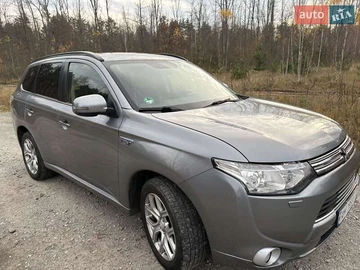Авто Mitsubishi Outlander 2013 № 8172914
